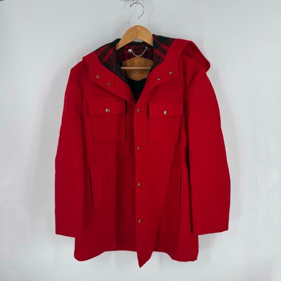 Vintage Woolrich Red Wool Coat Plaid Lined Zip Hood Front Pockets Size 40 - Picture 1 of 6